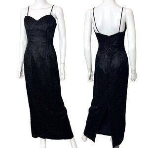Loralie Vintage Sweetheart Neckline Lace Maxi Dress in Black Women’s Size 8